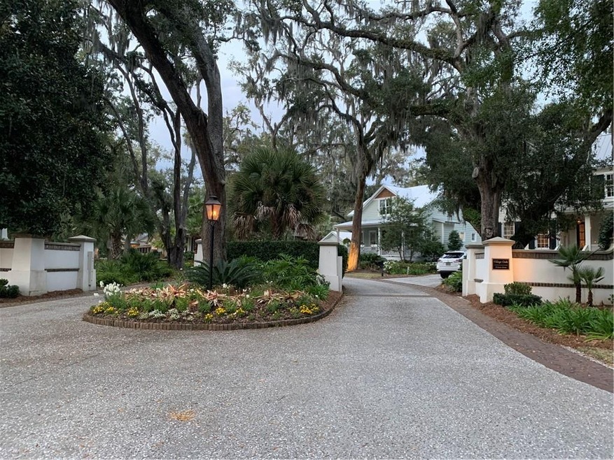1061 Village Oaks Ln, Saint Simons Island, GA 31522 - photo 1