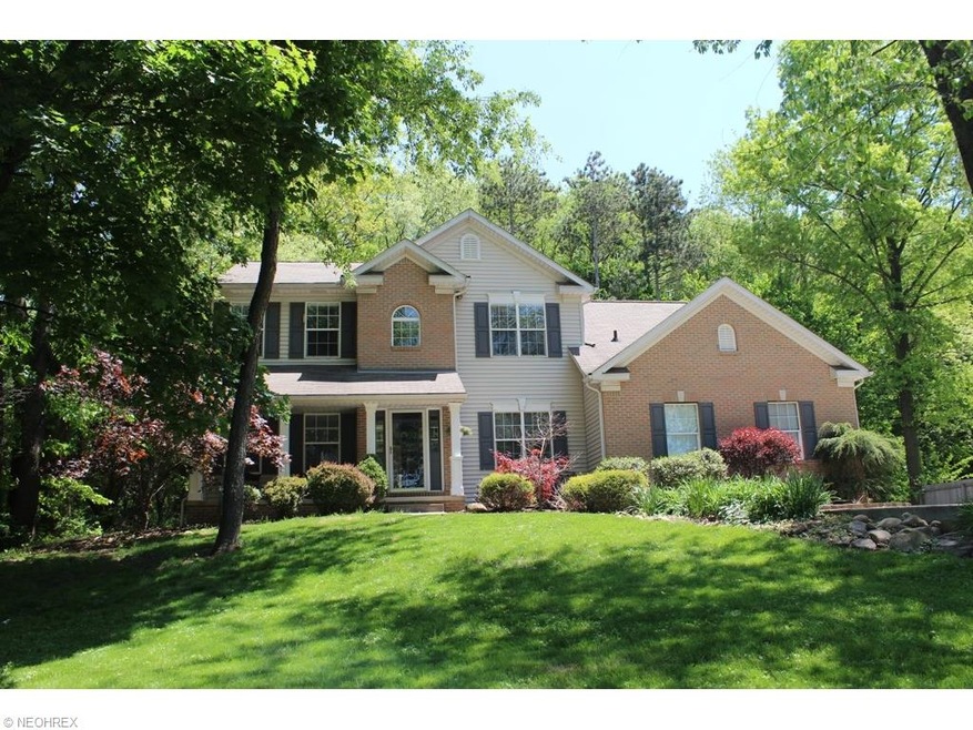 7574 Pittsburg Ave NW is a fantastic 2-story home 
