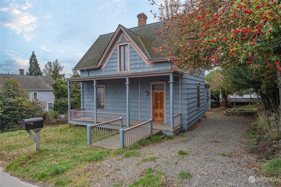 1229 Tyler St, Port Townsend, WA 98368 - photo 1