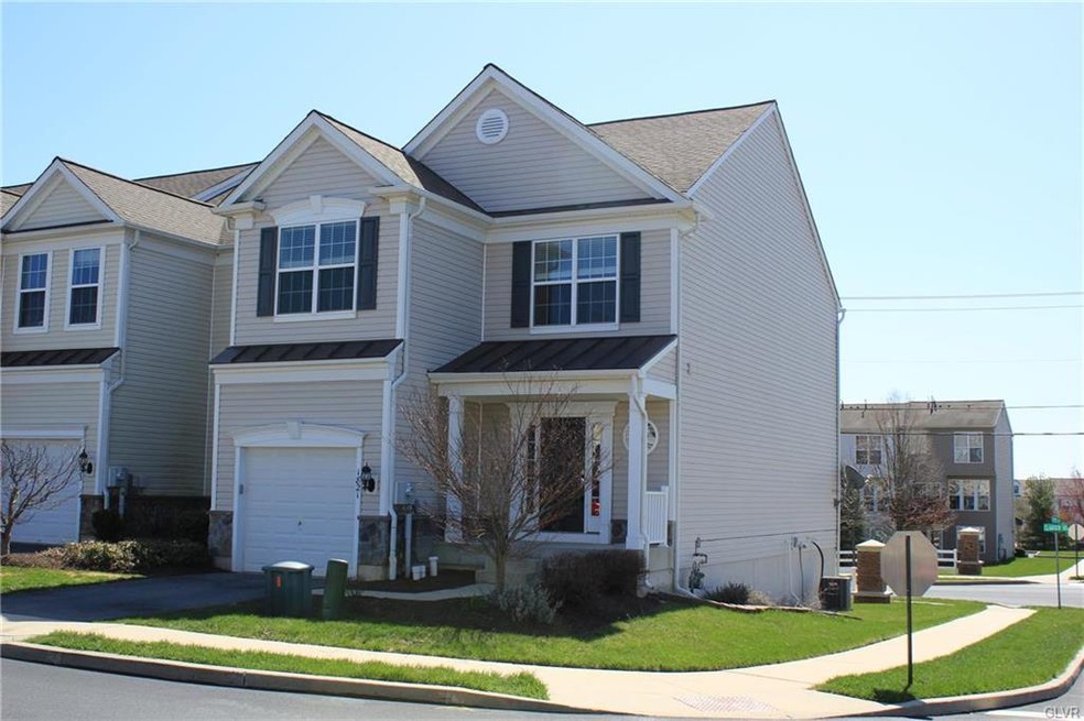 1821 Hemming Way, Orefield, PA 18069 - photo 1