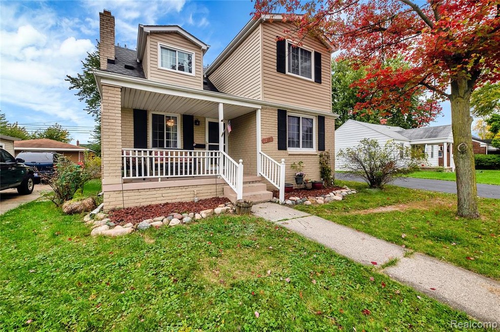 Welcome to 22770 Rausch!