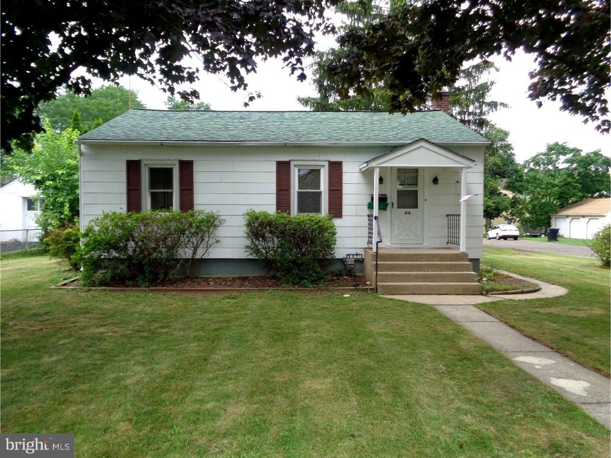 416 N Ambler St, Quakertown, PA 18951 - photo 1