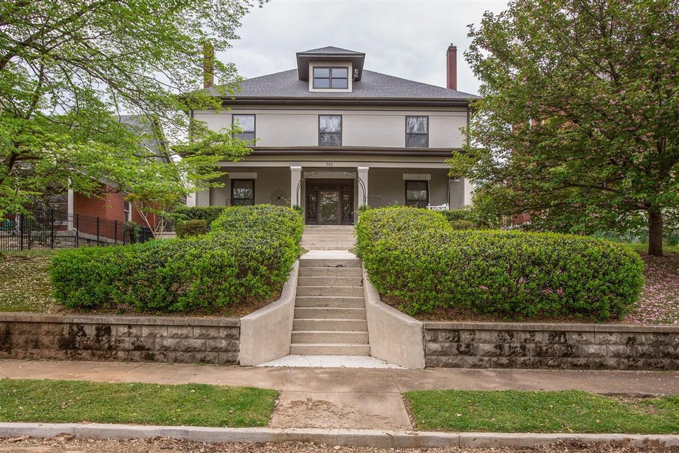 902 School St, Columbia, TN 38401 - photo 1