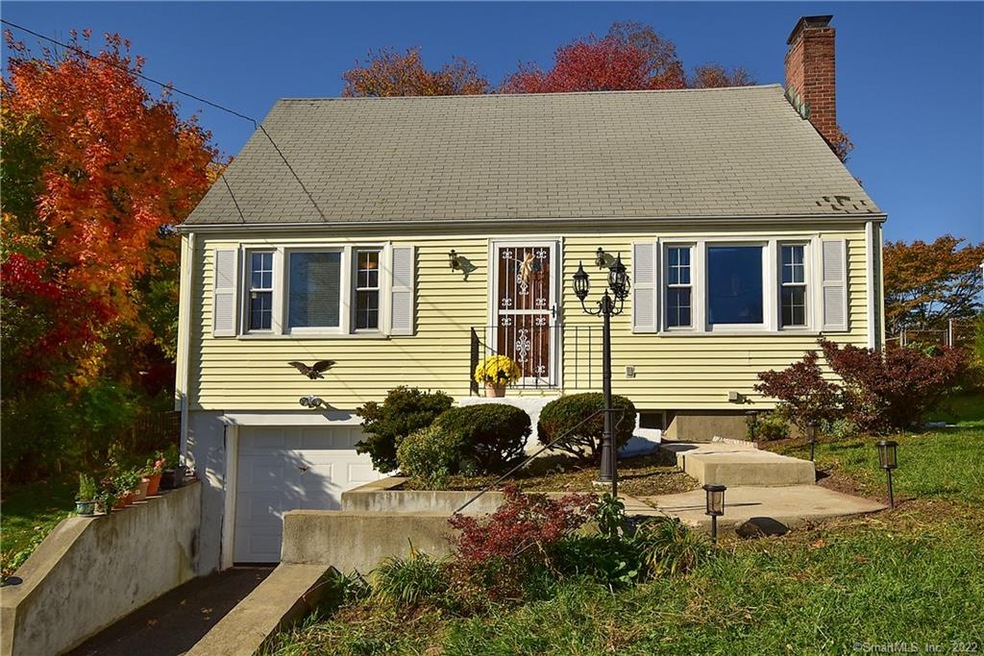 15 Randal Ave, West Hartford, CT 06110 - photo 1