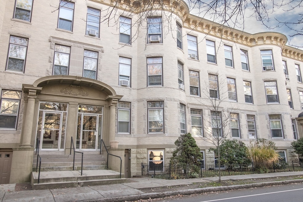 For Rent $2,350/month