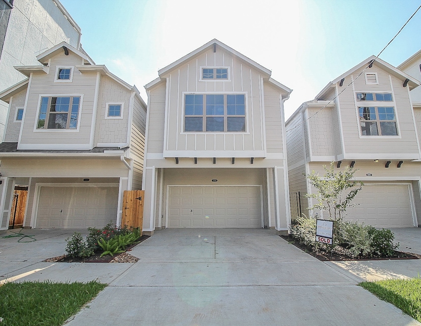 4804 Michaux St unit A, Houston, TX 77009 - photo 1