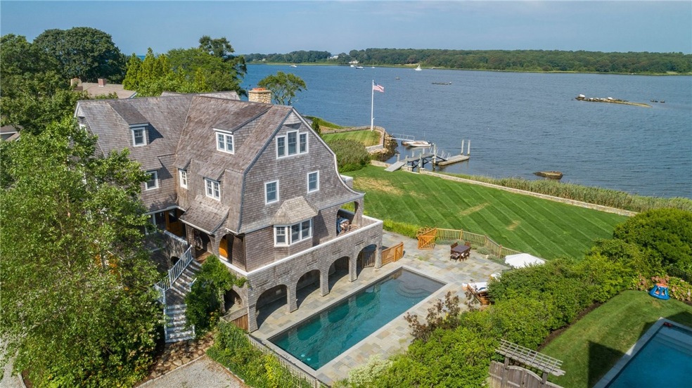 31 Pasadena Ave, Westerly, RI 02891 - photo 1