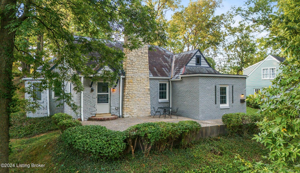 Sold $272,000 • Co-Listing Agent