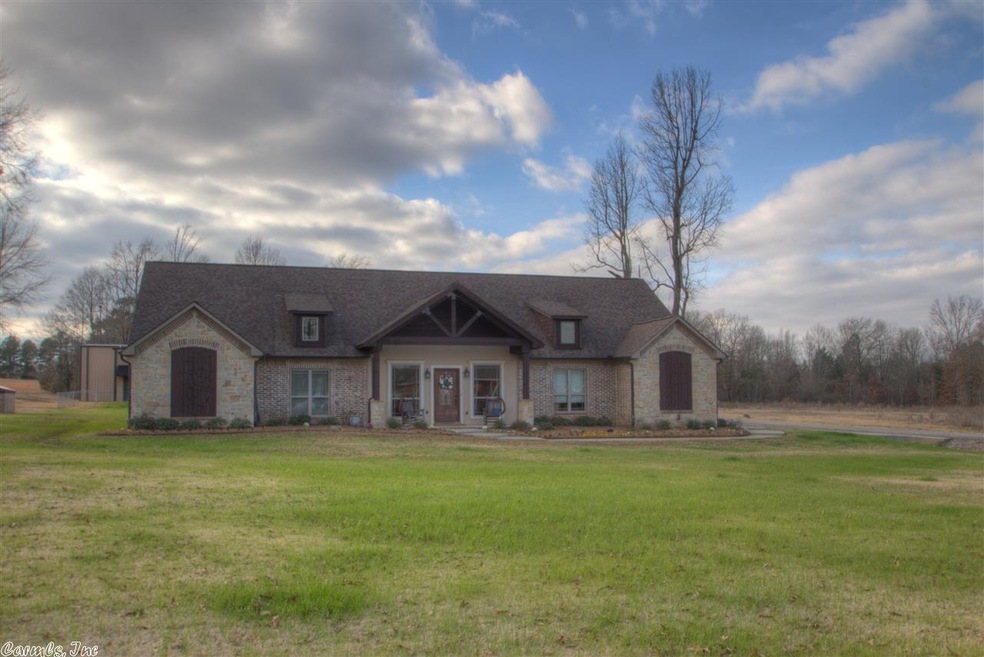675 Akin Rd, Texarkana, TX 75503 - photo 1