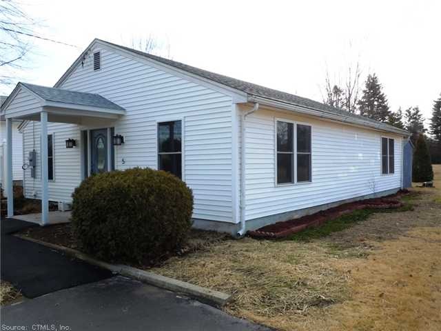 5 James St, Plainfield, CT 06374 - photo 1