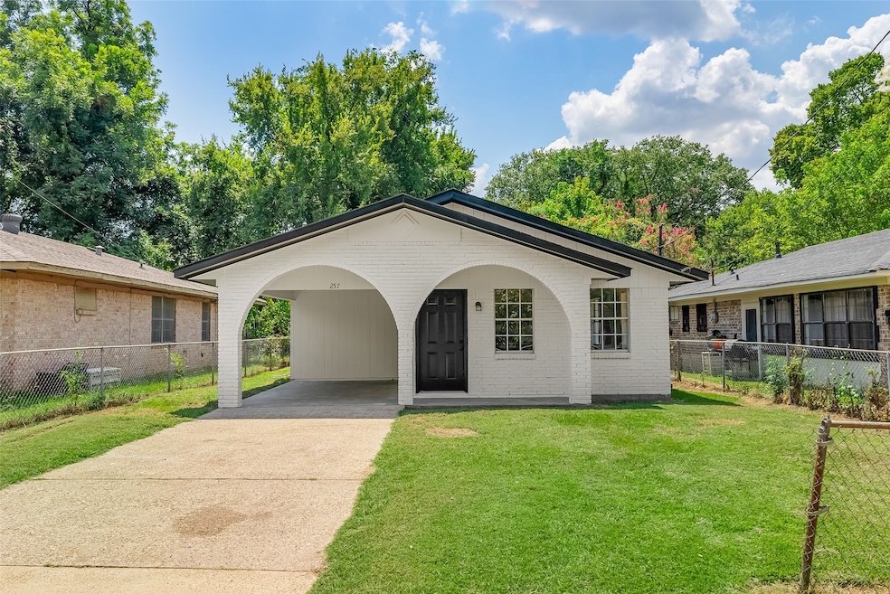 257 E Dudley Dr, Shreveport, LA 71104 - photo 1