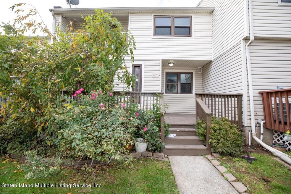 467 Willow Rd E unit 2, Staten Island, NY 10314 - photo 1