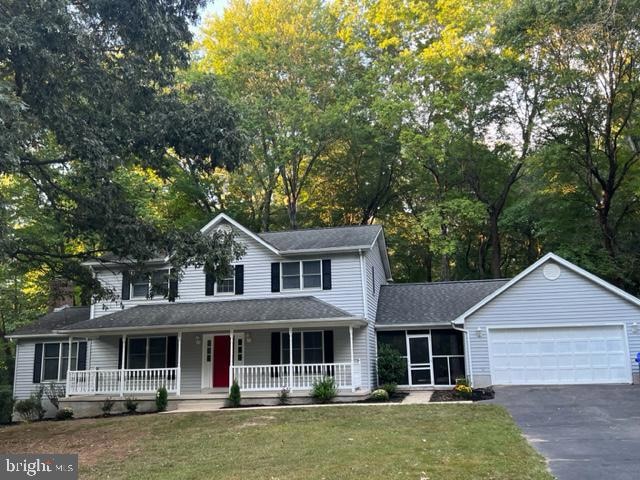 8217 Seven Pines Ln, Waldorf, MD 20603 - photo 1