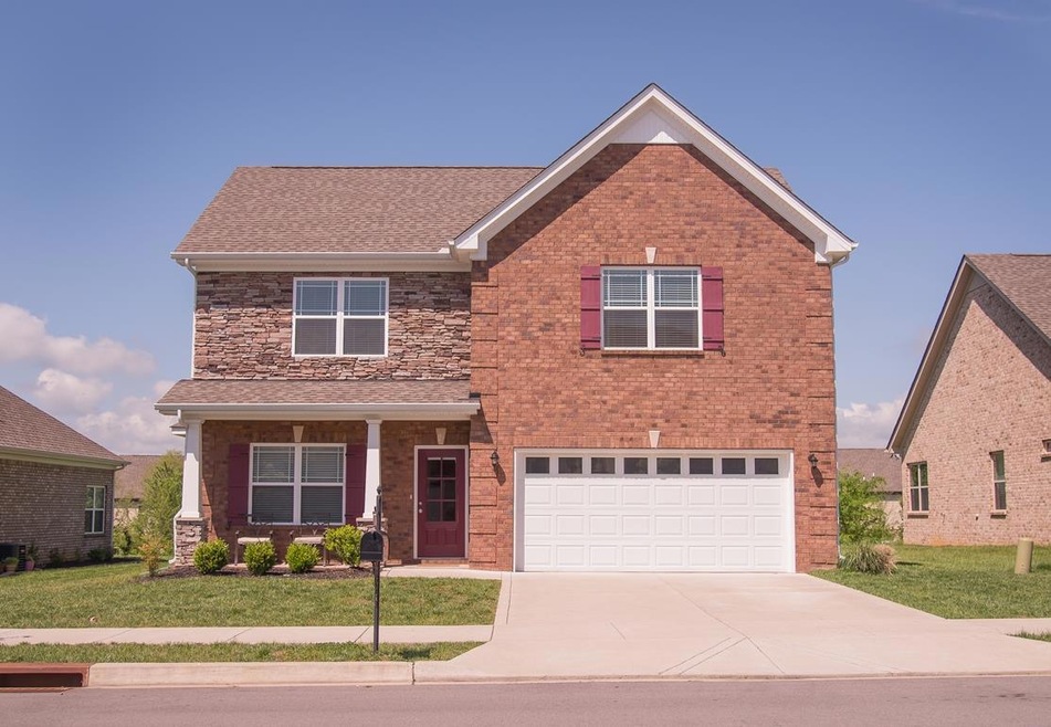 Welcome to 314 Stratford Park Blvd!