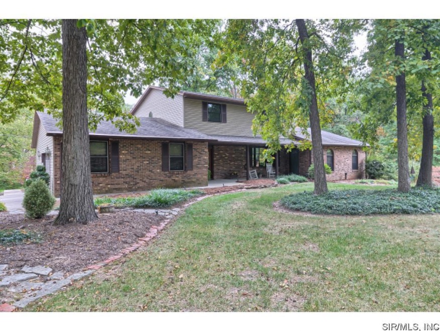 Private wooded setting