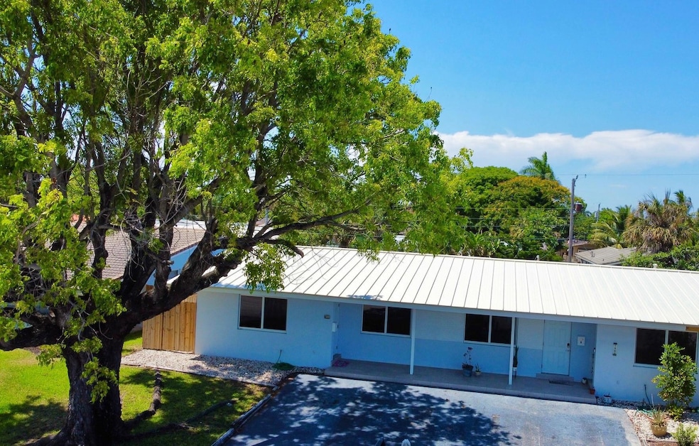 1941 NE 51st Ct unit A, Fort Lauderdale, FL 33308 - photo 1