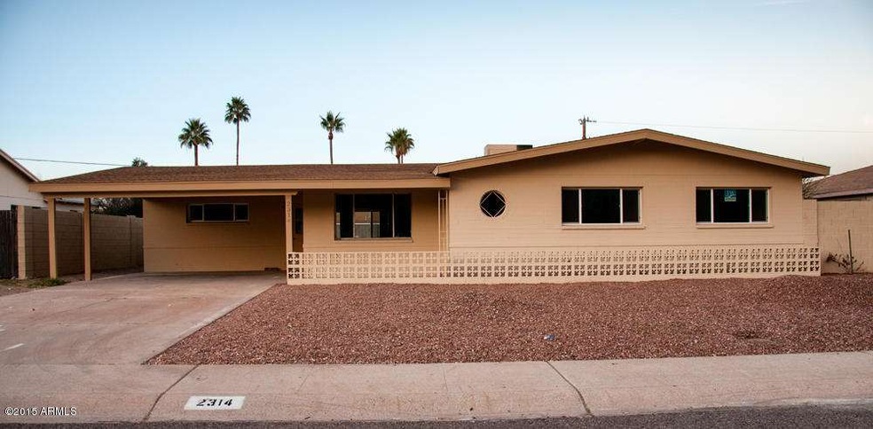 Cactus-House Front
