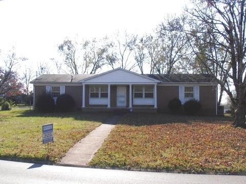 113 Perfection Dr, Shelbyville, TN 37160 - photo 1