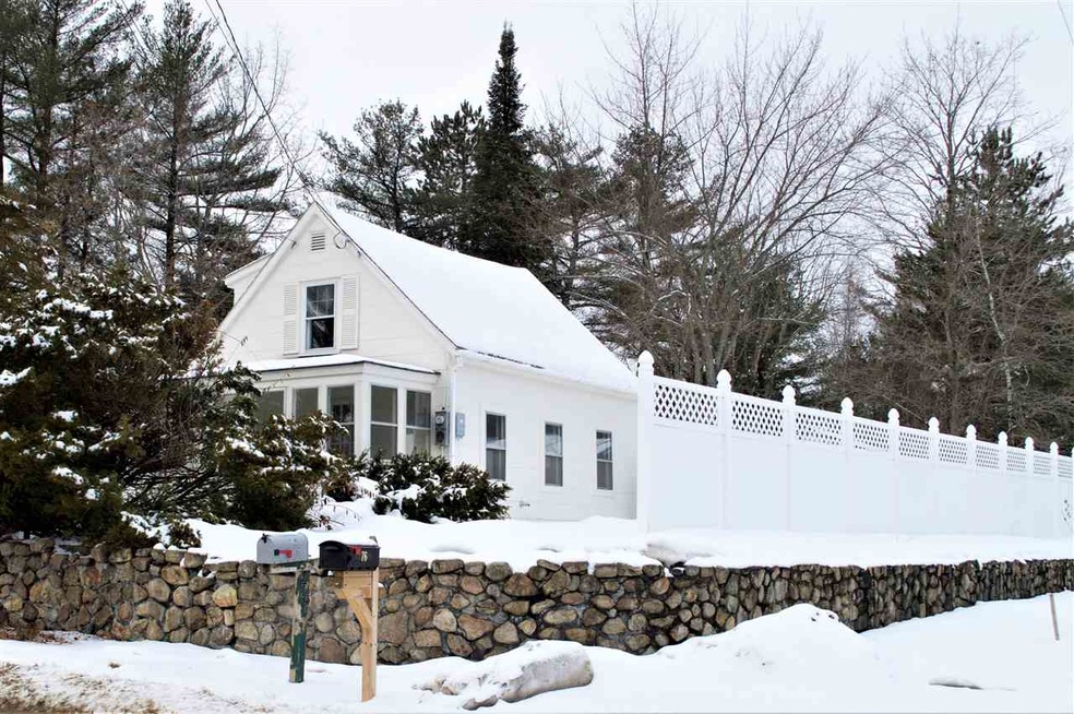 86 Wentworth Rd, Sanbornville, NH 03872 - photo 1