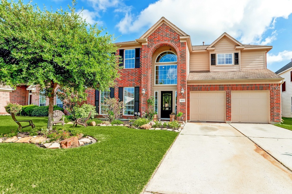 9911 Up Country Ln, Conroe, TX 77385 - photo 1