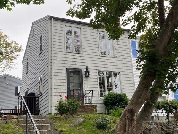 7 Prospect Ct, Marblehead, MA 01945 - photo 1