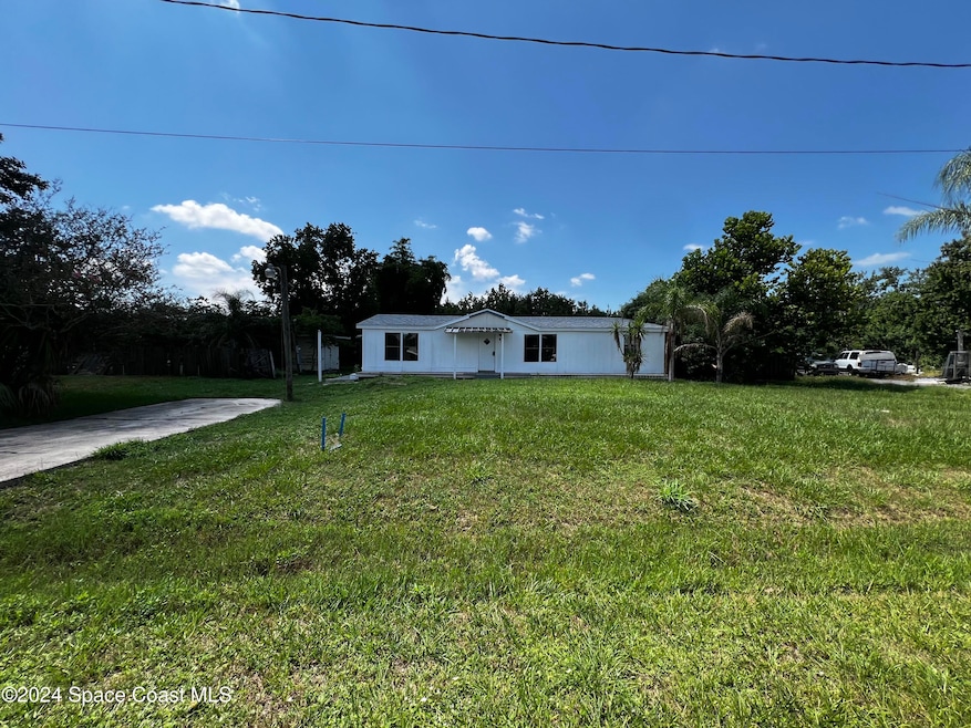 565 Vivian Dr, Cocoa, FL 32926 - photo 1