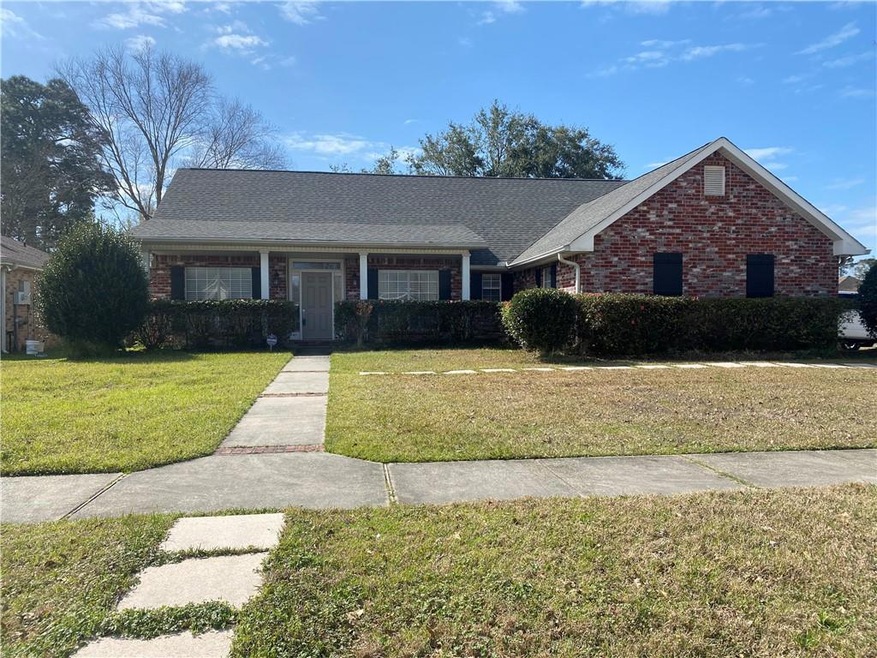207 Megan Ln, Eagle Point Subd.