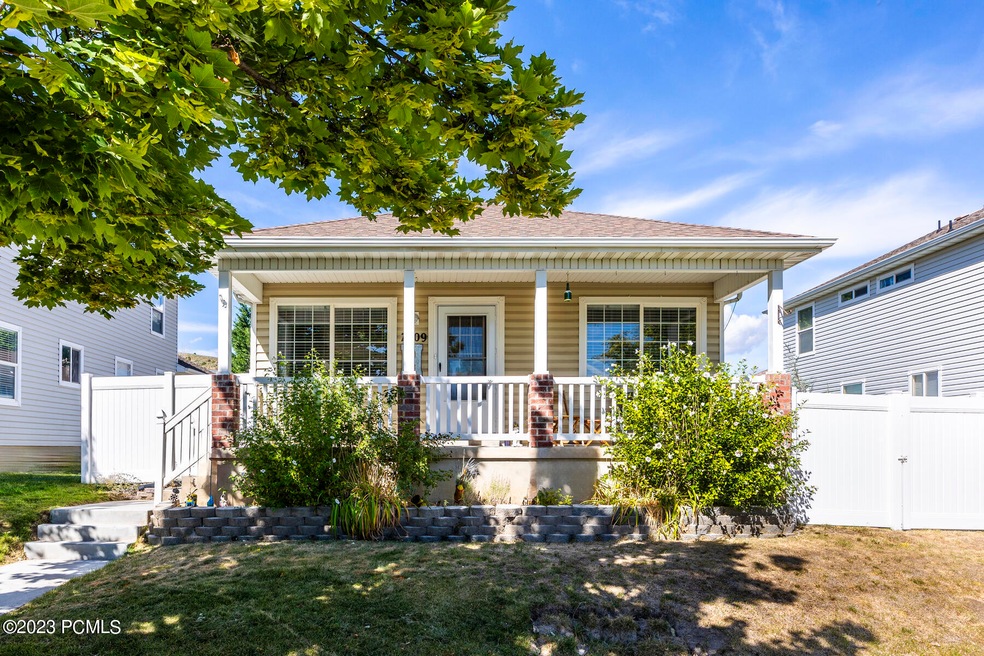 7909 North Weeping Ash Way Eagle Mountai