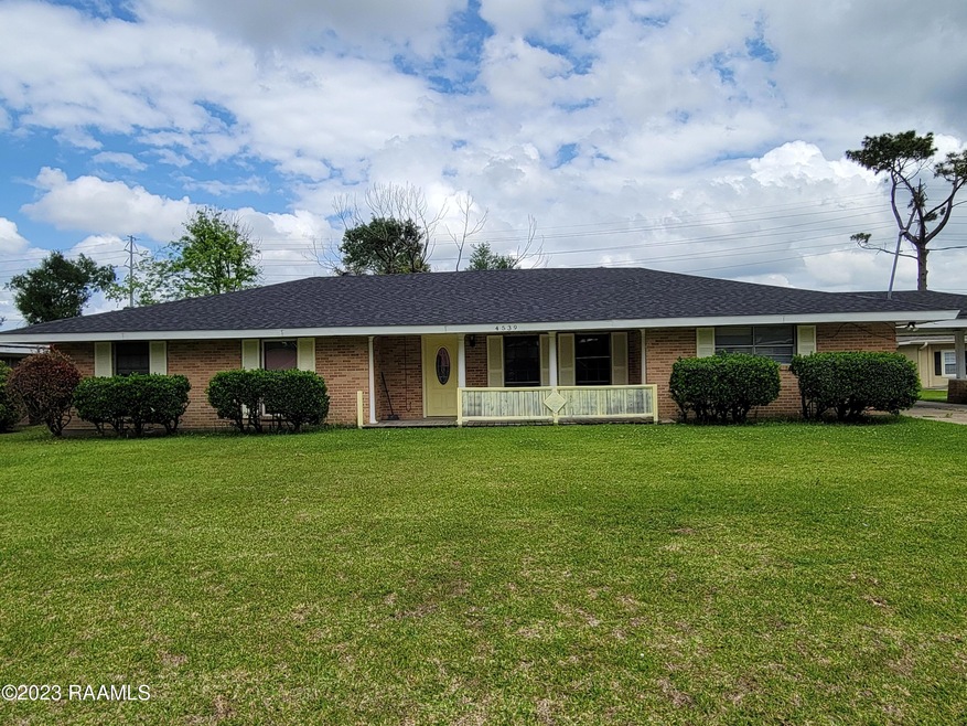 4539 Young Ln, Lake Charles, LA 70605 - photo 1