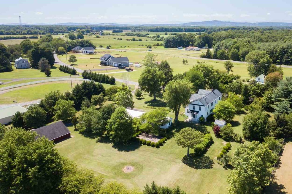 27512 Strawberry Hill Rd, Rhoadesville, VA 22542 - photo 1