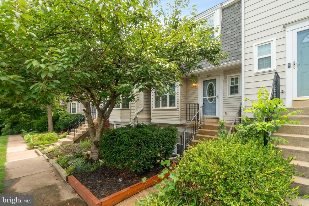 4159 Pleasant Meadow Ct unit 96D, Chantilly, VA 20151 - photo 1