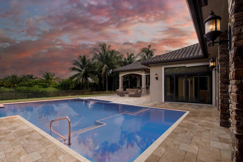 10500 N Camelot Cir, Davie, FL 33328 - photo 1