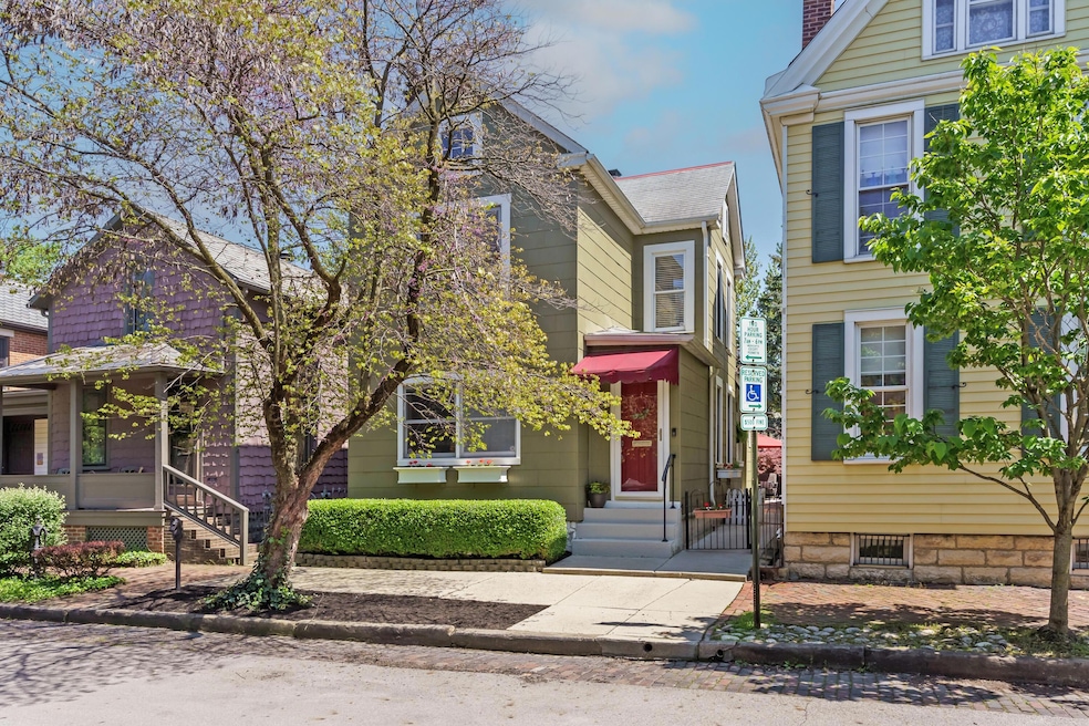 642 S Grant Ave, Columbus, OH 43206 - photo 1