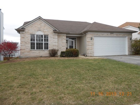 24245 Apple Tree Ln, Plainfield, IL 60585 - photo 1