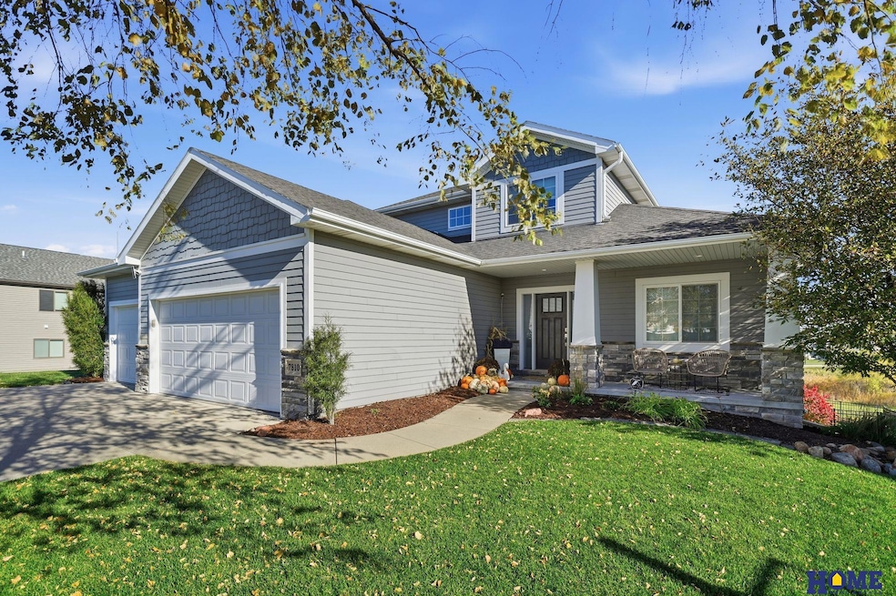 7810 Nashway Rd, Lincoln, NE 68516 - photo 1