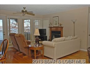 Living area toward lake