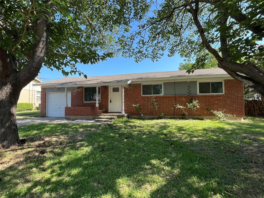 8032 Tumbleweed Trail, Fort Worth, TX 76108 - photo 1