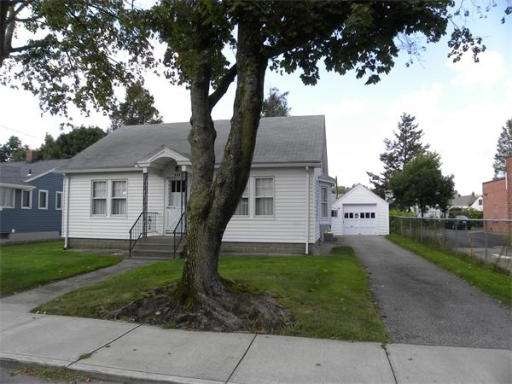 333 Winsor St, Ludlow, MA 01056 - photo 1