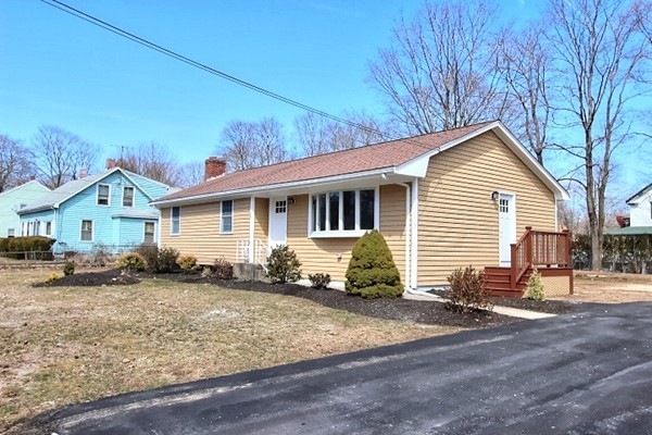 50 Sherman St, Foxboro, MA 02035 - photo 1