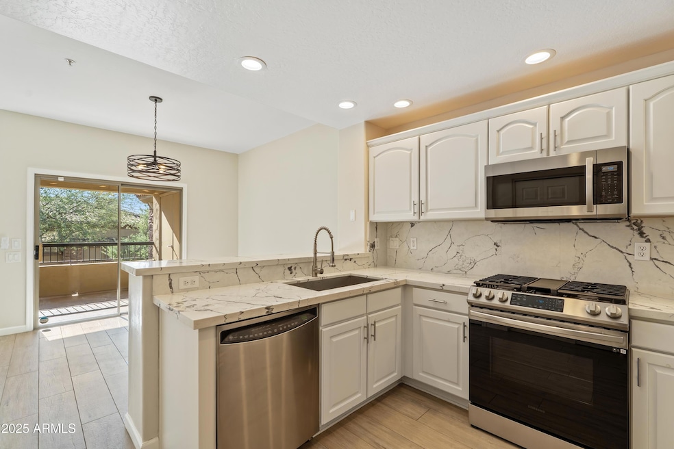 19700 N 76th St unit 2105, Scottsdale, AZ 85255 - photo 1