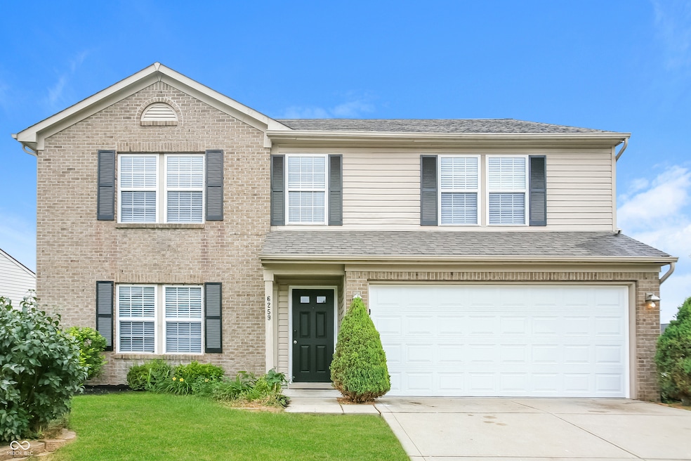 6259 Dusty Laurel Dr, Whitestown, IN 46075 - photo 1