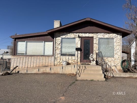 176 S 100 E, Kanab, UT 84741 - photo 1