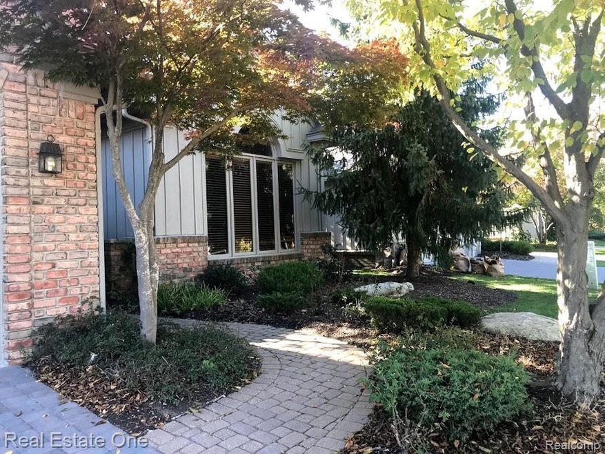 front entry.jpg