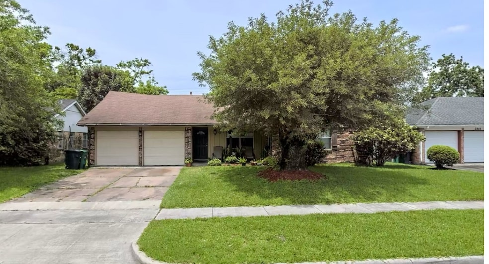 3818 Knotty Oaks Trail, Houston, TX 77045 - photo 1