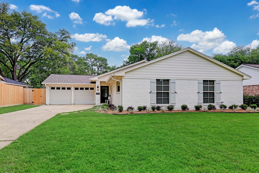 14022 Myrtlea Dr, Houston, TX 77079 - photo 1