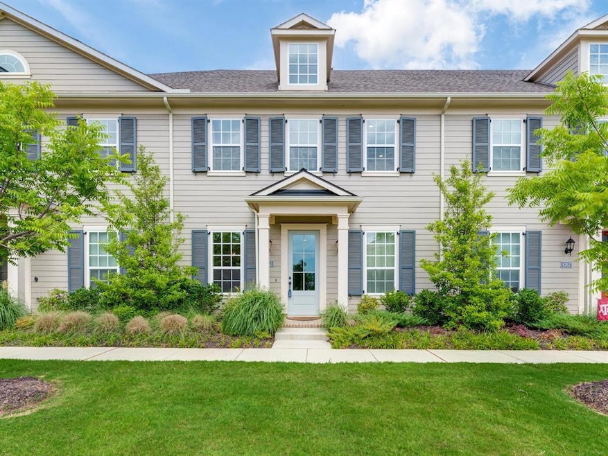 8763 Ice House Dr, North Richland Hills, TX 76180 - photo 1