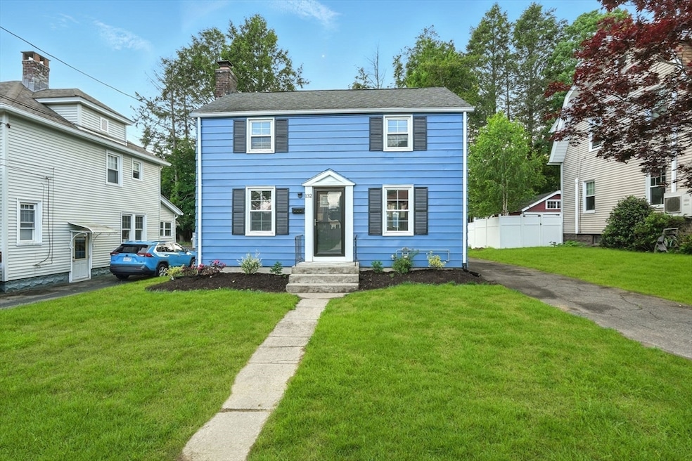 132 Nelson St, West Springfield, MA 01089 - photo 1