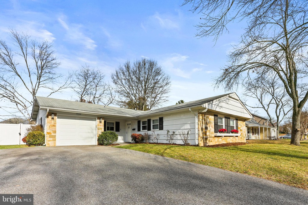 12202 Millstream Dr, Bowie, MD 20715 - photo 1