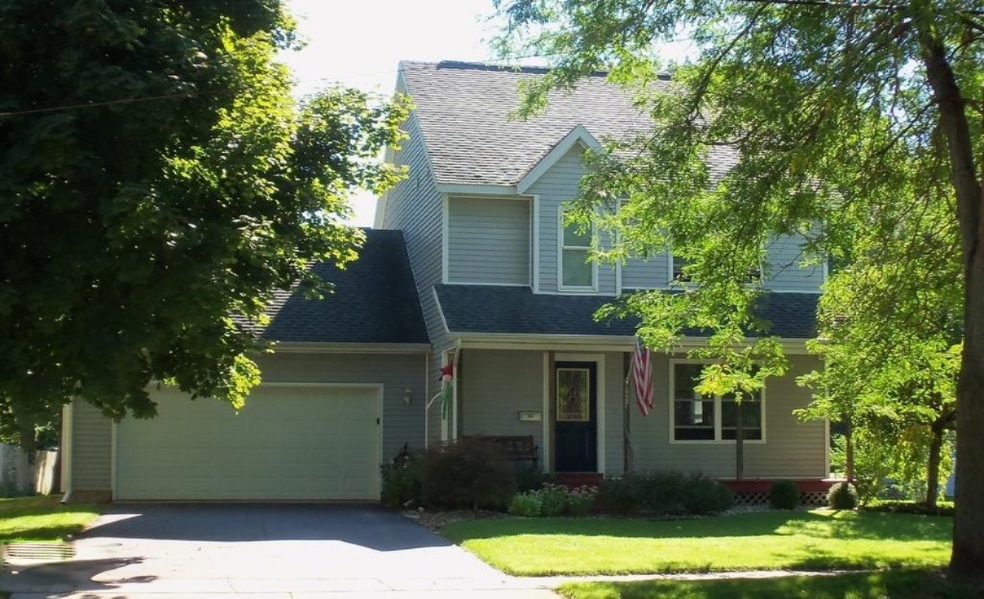 627 S Main 1