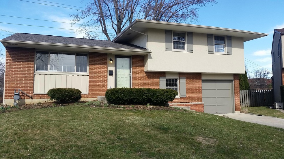 1520 Fullen Rd, Columbus, OH 43229 - photo 1